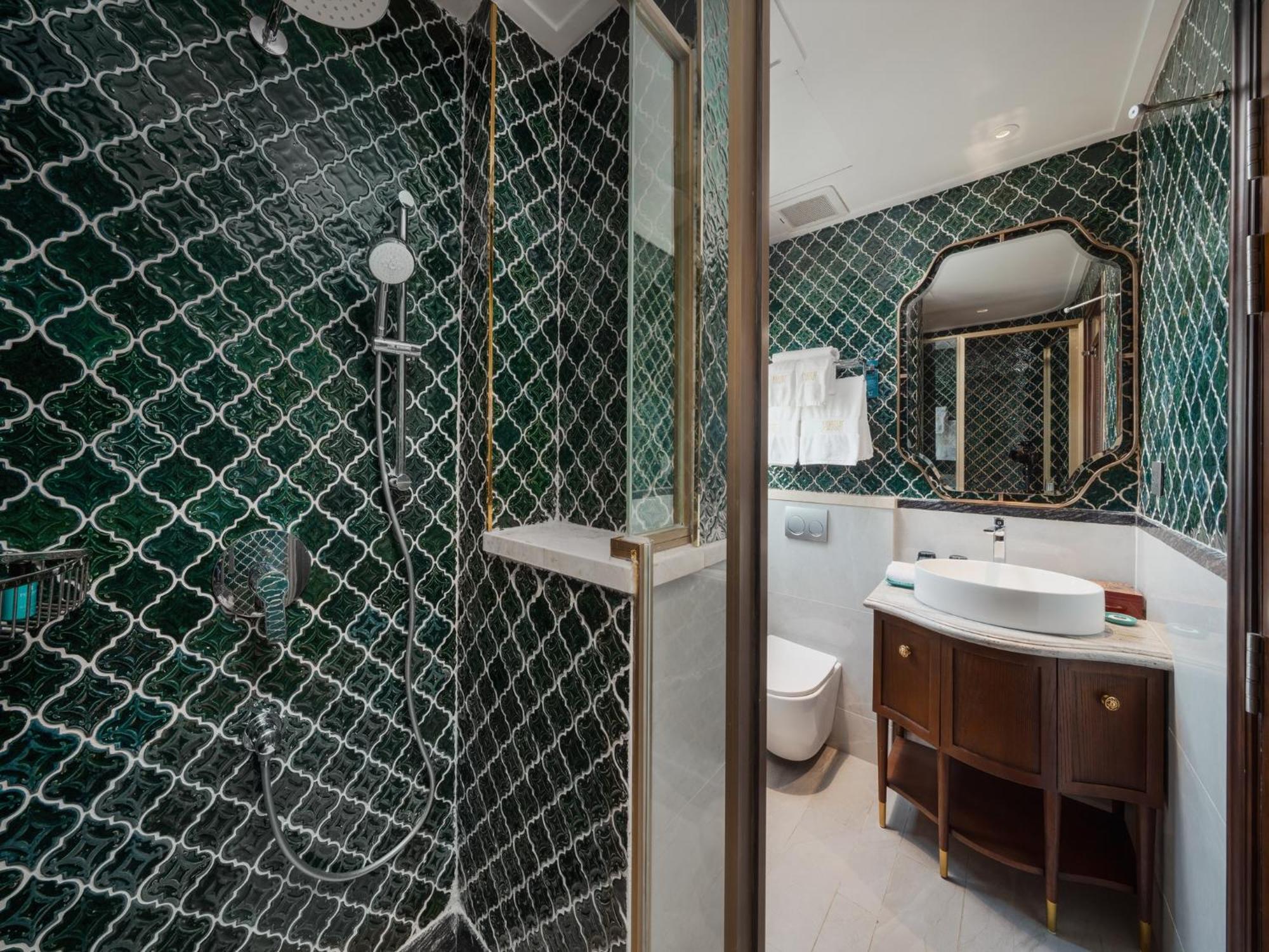 Peridot Gallery Classic Hotel Ханой Екстериор снимка
